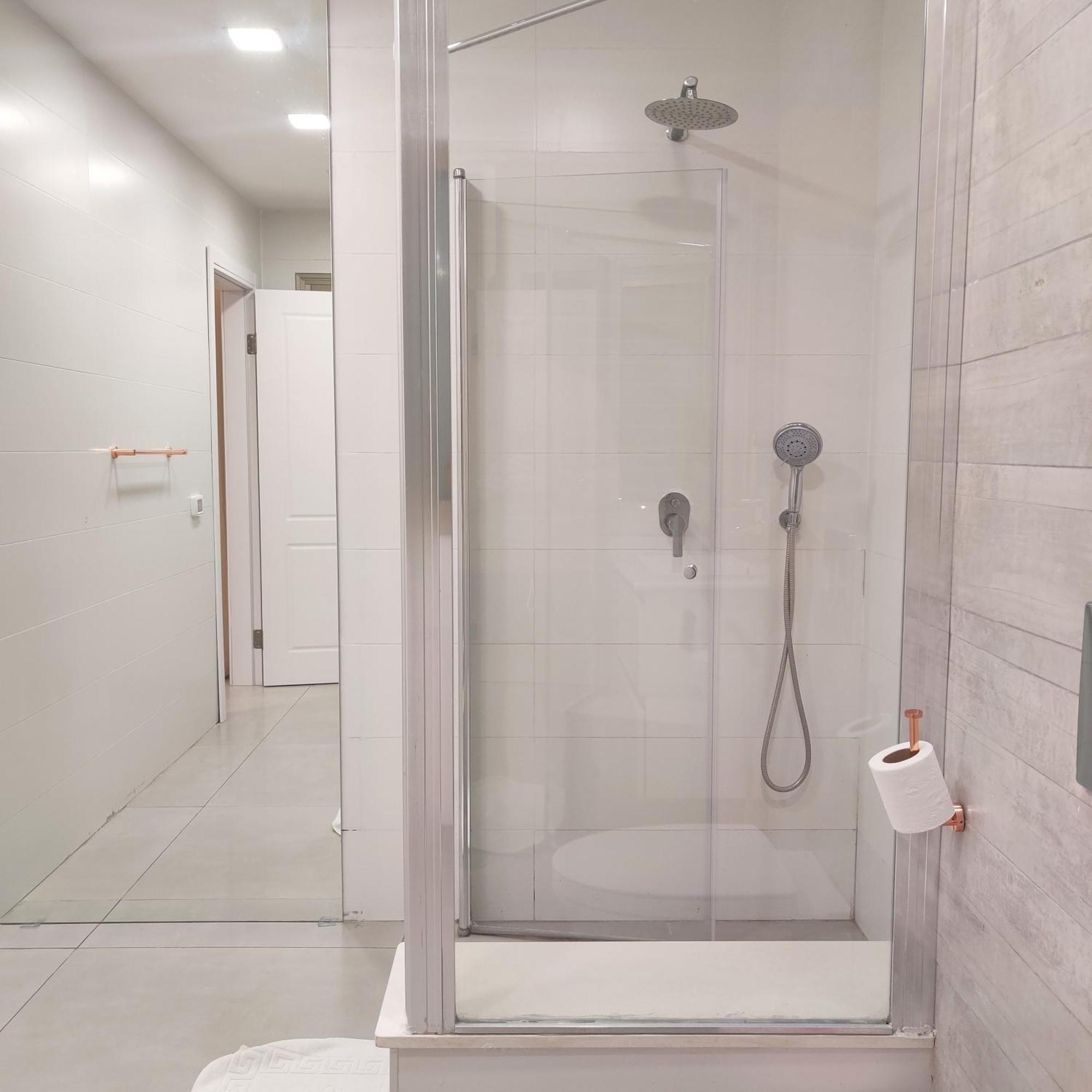 Urbanica Carmel- Apartments Χάιφα Δωμάτιο φωτογραφία