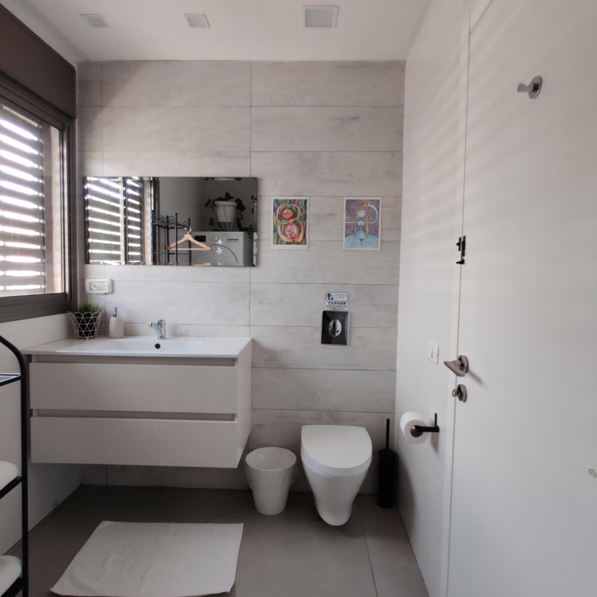 Urbanica Carmel- Apartments Χάιφα Δωμάτιο φωτογραφία
