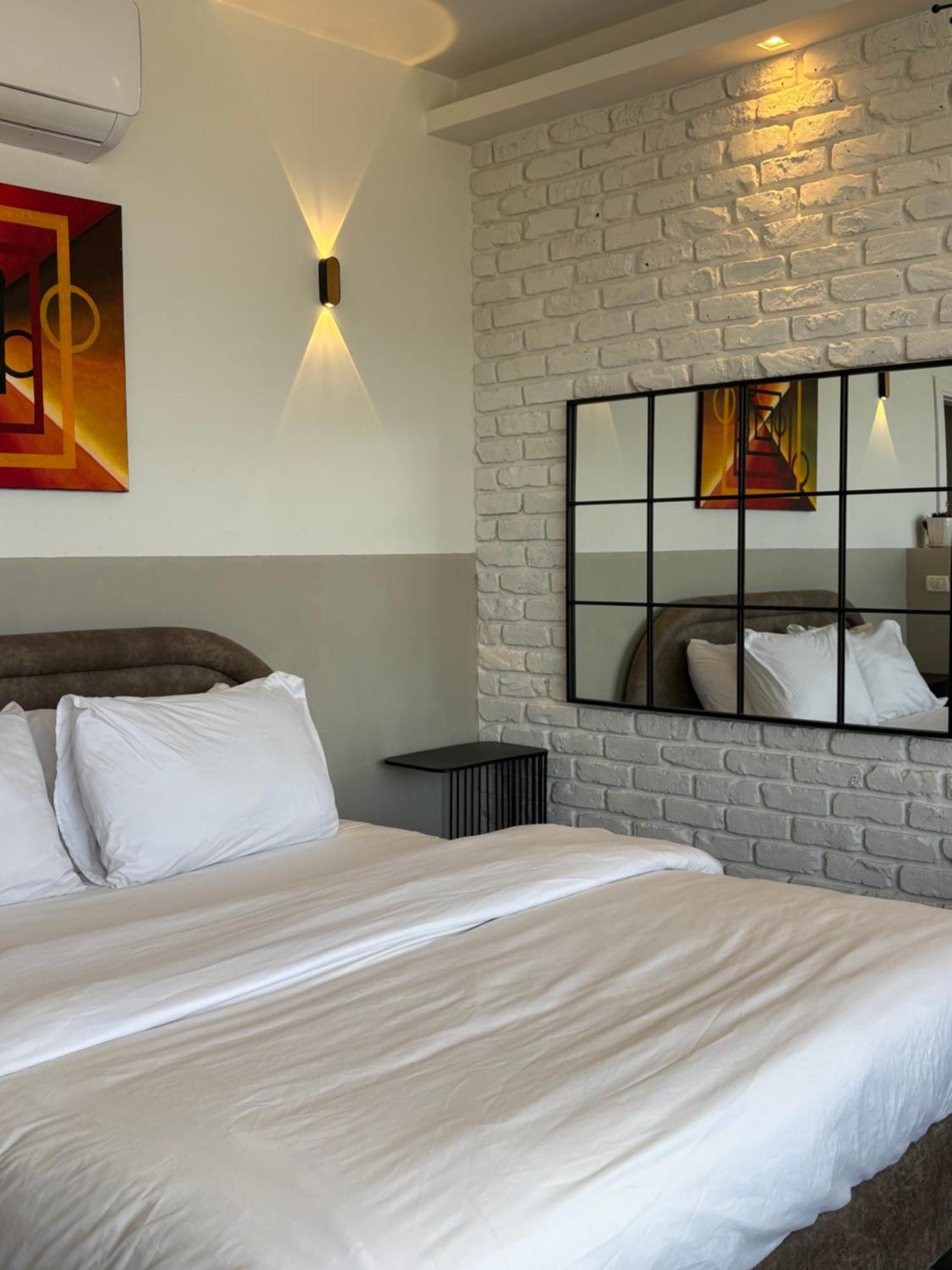 Urbanica Carmel- Apartments Χάιφα Δωμάτιο φωτογραφία