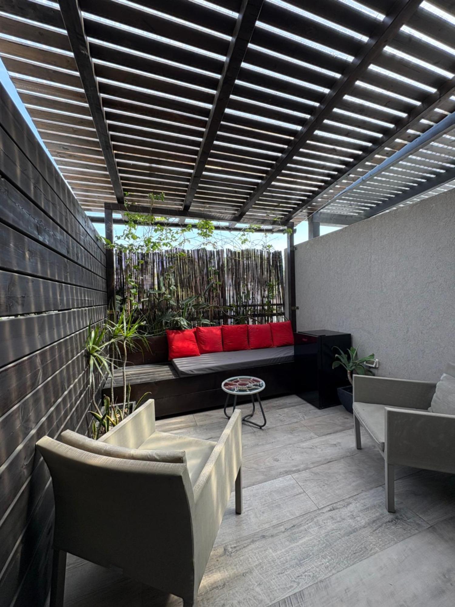 Urbanica Carmel- Apartments Χάιφα Δωμάτιο φωτογραφία